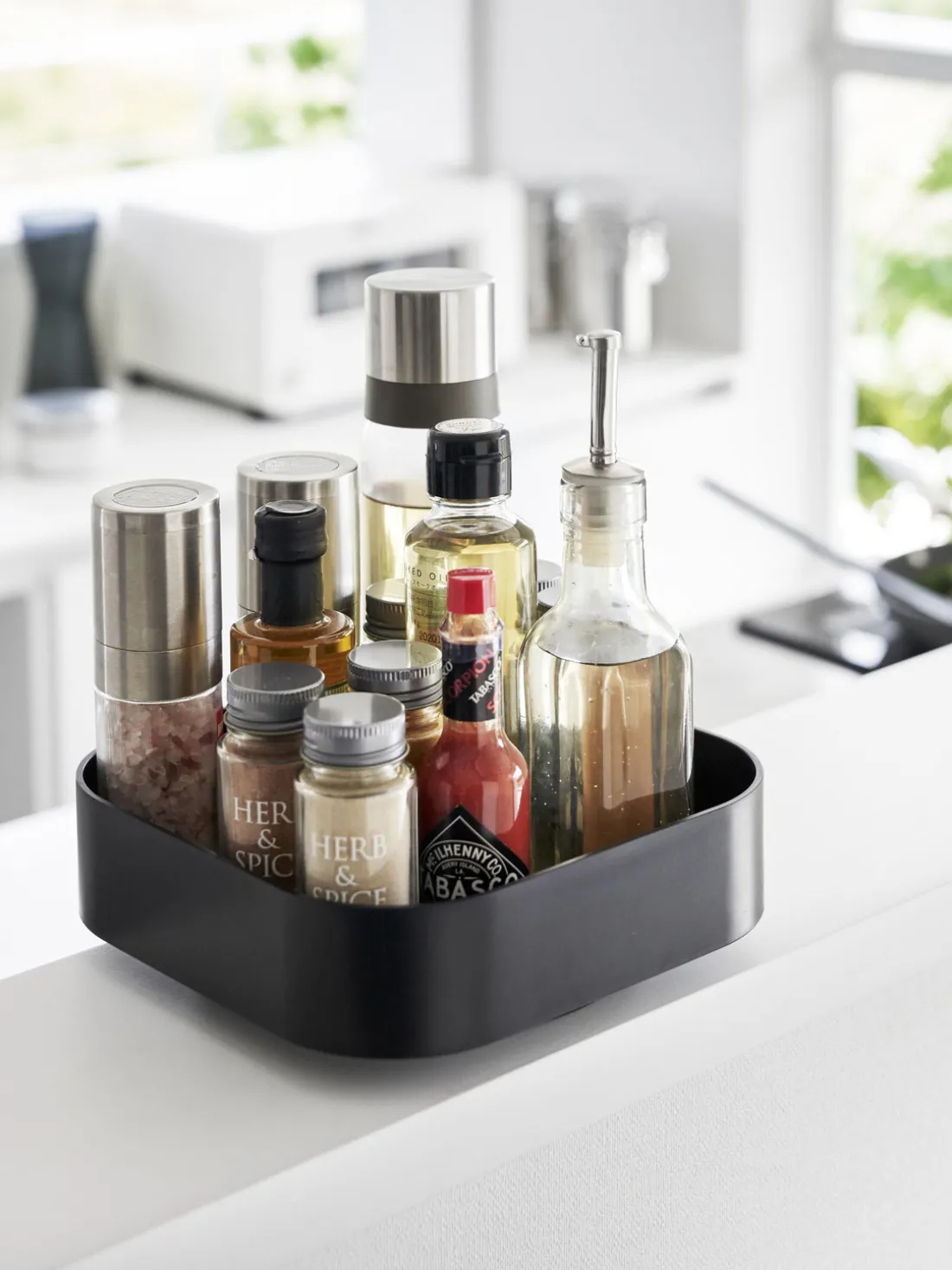 Cuenco de almacenamiento giratorio Tower