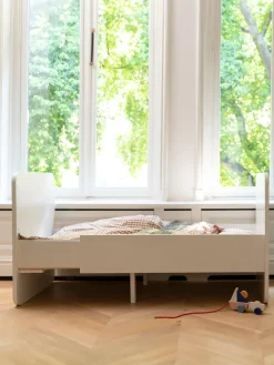 Cuna extensible para cama infantil Form, 70 x 120/160 cm