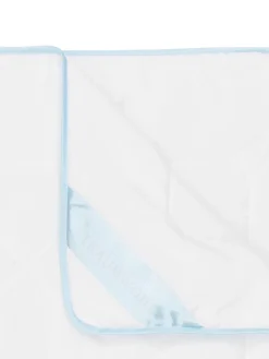 Edredón de microfibra Nora, ligera