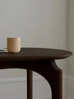 Escritorio de madera de roble con cajón Duende