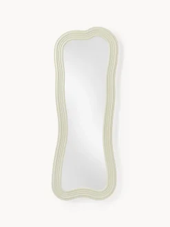 Espejo de cuerpo entero con marco ondulado Cosimo