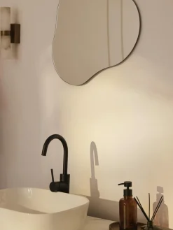 Espejo de pared sin marco Lia