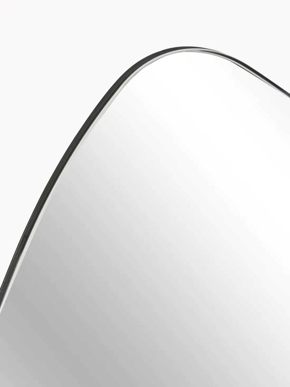 Espejo de pie con base en look mármol Bonita