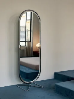 Espejo de pie ovalado de diseño Verner Panton System 1-2-3