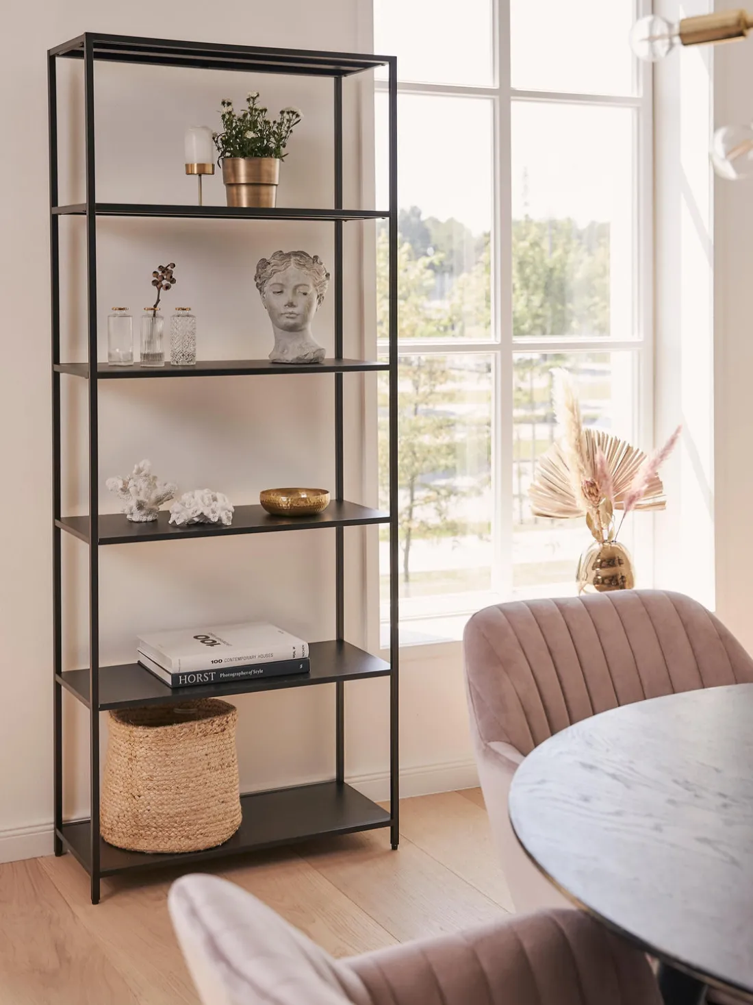 Estantería alta de metal Neptun