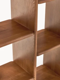 Estantería de madera de roble Chandler