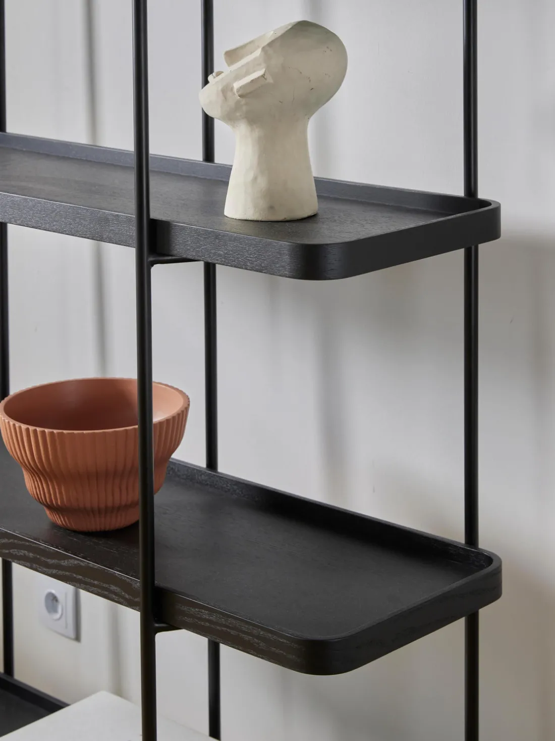 Estantería grande de madera Renne