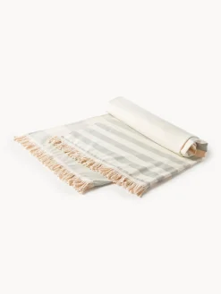 Fouta a rayas con flecos Priya