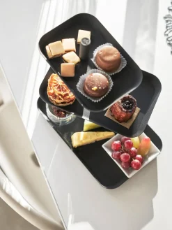 Fuente 3 pisos de metal Tower