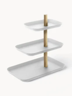 Fuente de metal Tower