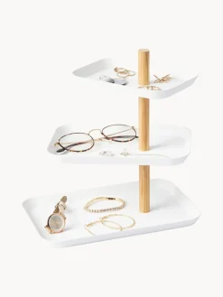 Fuente de metal Tower