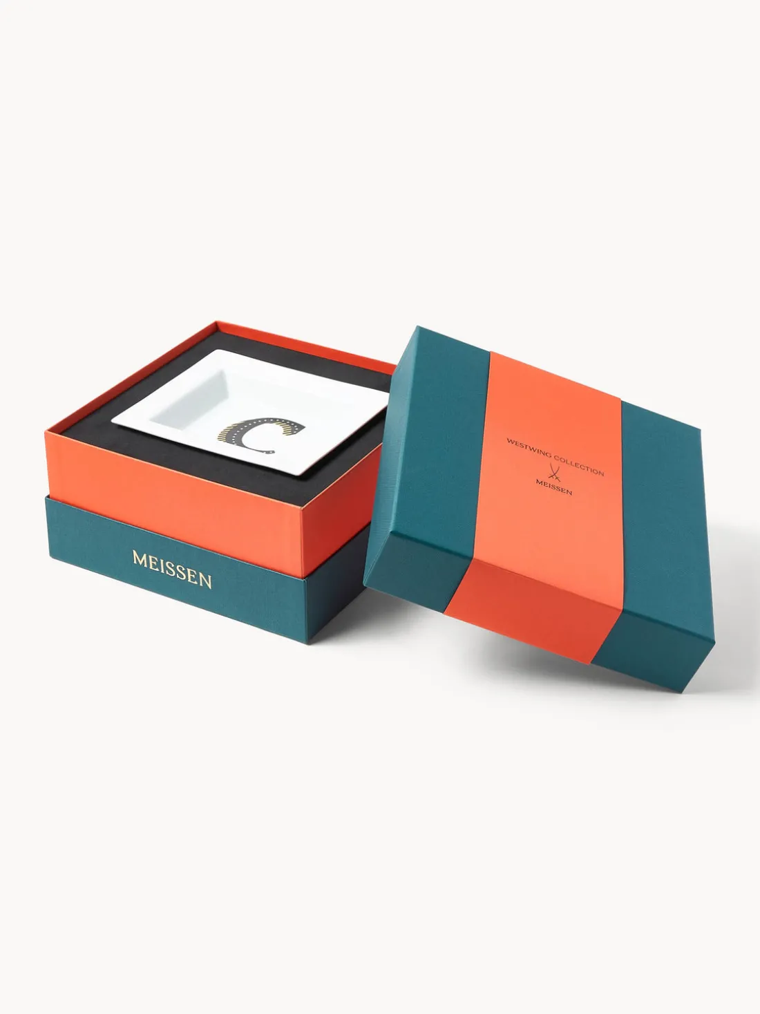 Fuente decorativa artesanal Westwing Collection | MEISSEN Initials