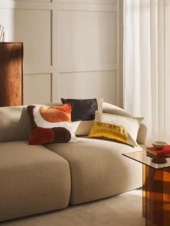 Funda de cojín artesanal con relieves Malu