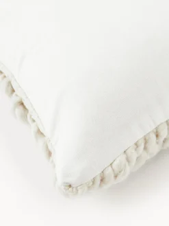 Funda de cojín artesanal de punto grueso Belen