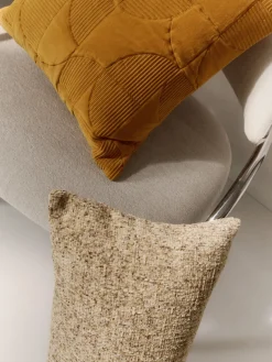 Funda de cojín bordada con estampado geométrico Verina