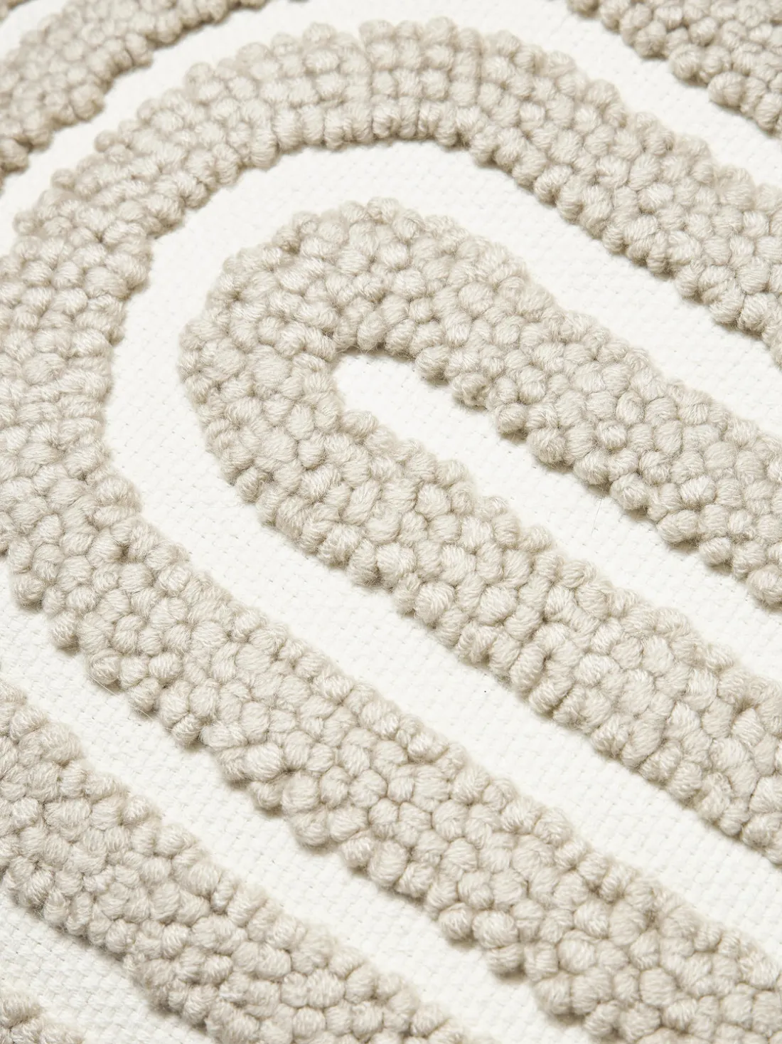 Funda de cojín bordada de algodón texturizada Vahid