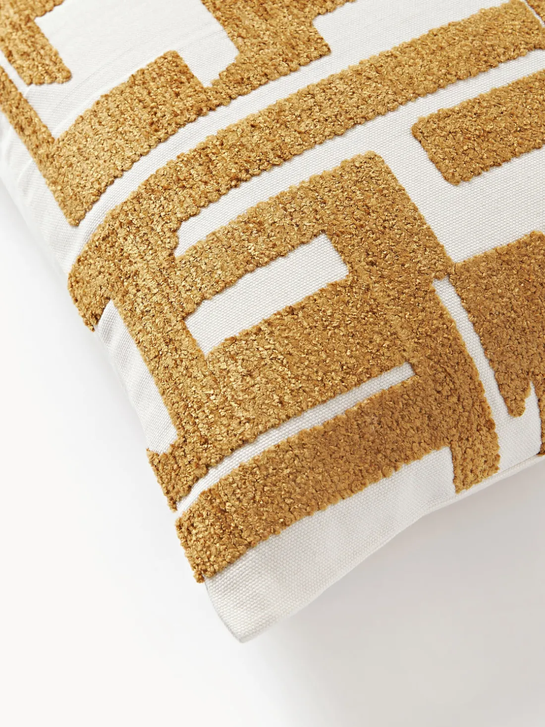 Funda de cojín bordada de chenilla Fran