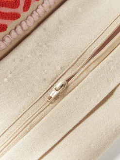 Funda de cojín con inscripción bordada Whatever