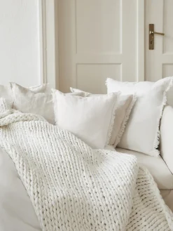 Funda de cojín de lino con flecos Luana