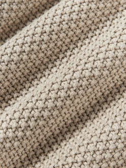 Funda de cojín de punto con pompones Molly