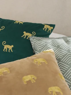 Funda de cojín de terciopelo bordada Legong