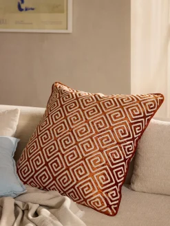 Funda de cojín de terciopelo con bordado de chenilla Solenne