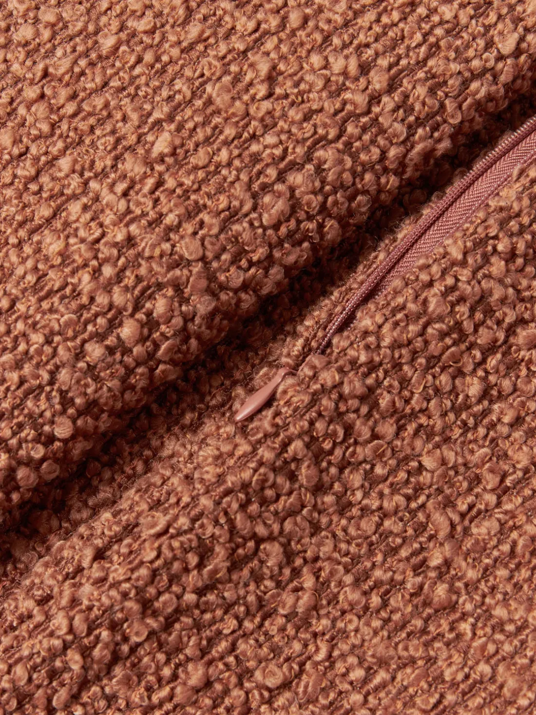 Funda de cojín en tejido bouclé Bellamie