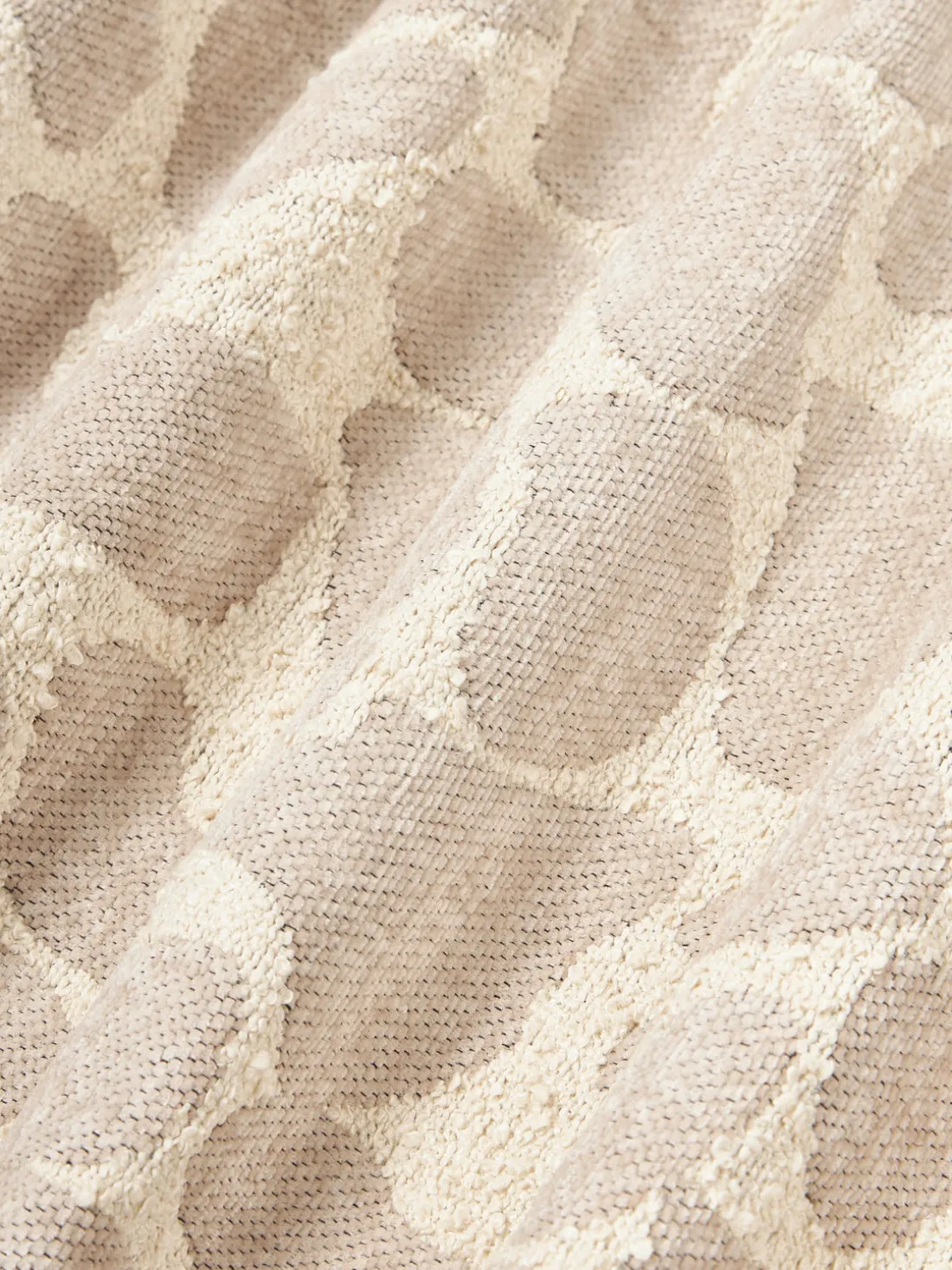 Funda de cojín en tejido bouclé y chenilla Nenda