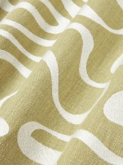 Funda de cojín para exterior con estampado de ondas bordadas Shanti