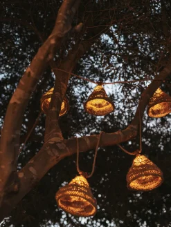 Guirnalda de luces LED solares de yute Maro