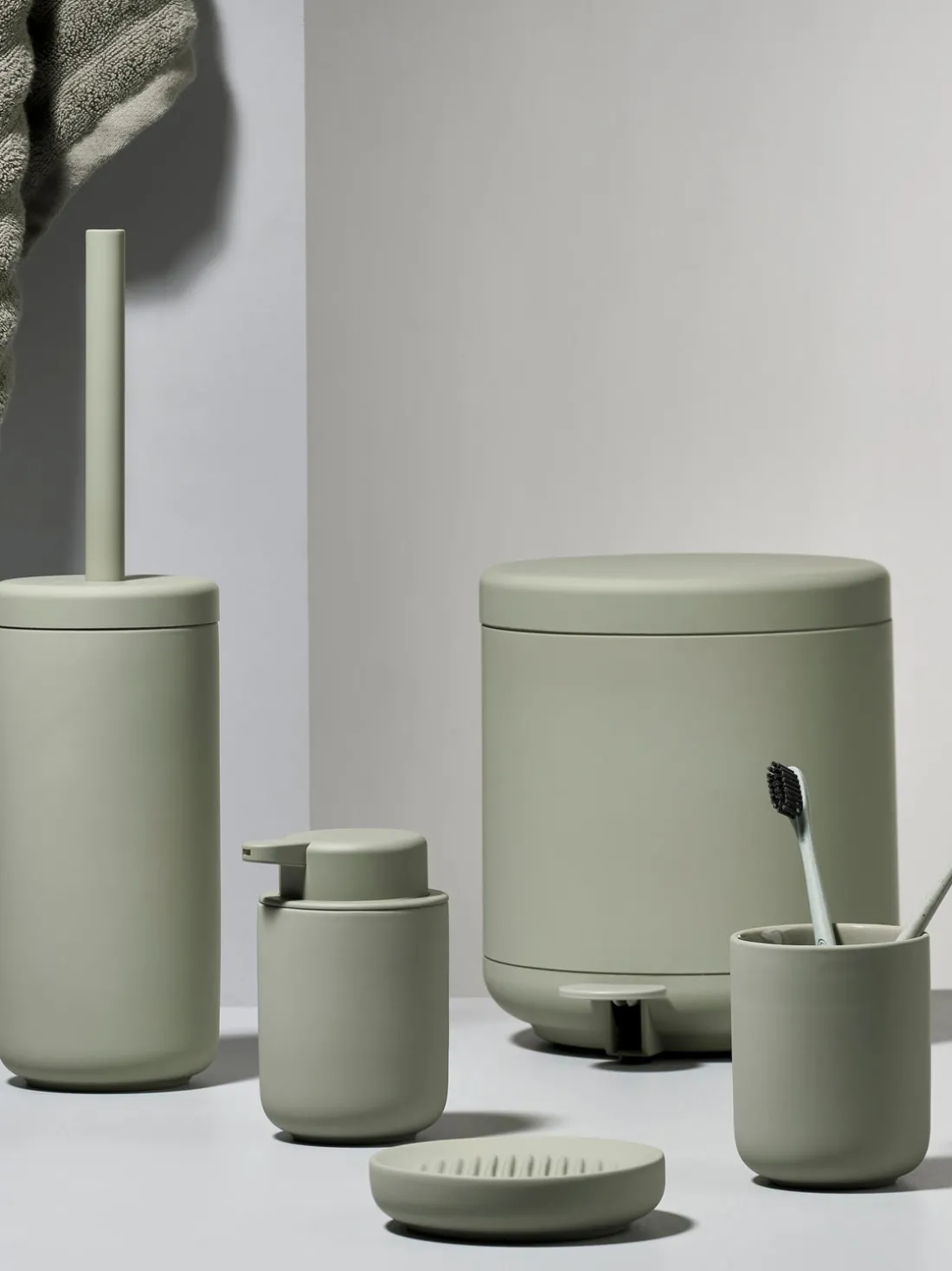 Jabonera suave al tacto Ume