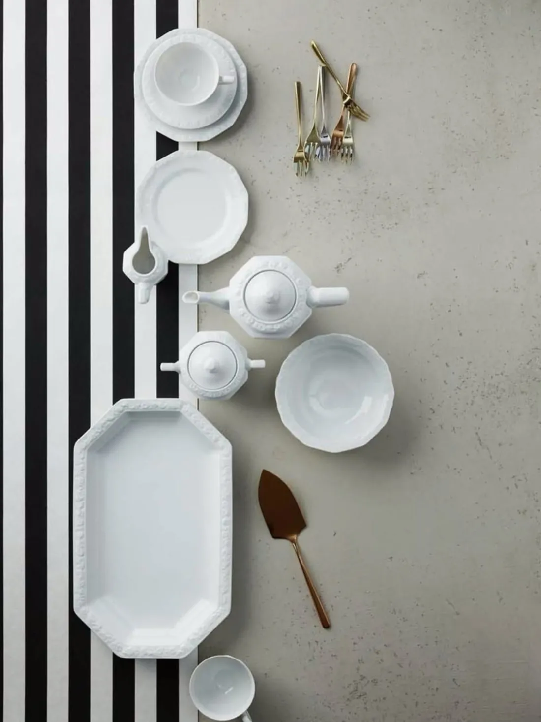 Jarrita para leche de porcelana Maria Blanco