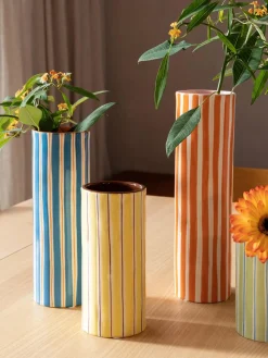 Jarrón de porcelana artesanal Ray, 18 cm