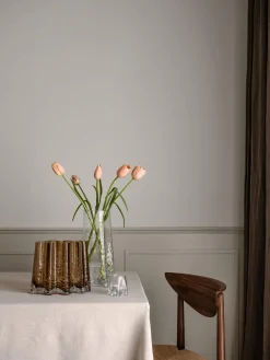 Jarrón de vidrio soplado artesanalmente con relieves Gry, 30 cm