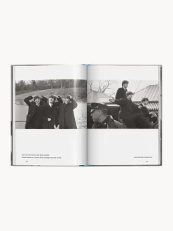 Libro ilustrado The Beatles: on the road 1964-1966