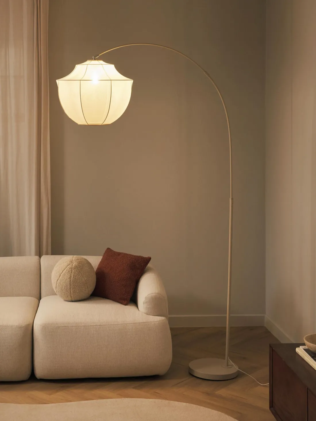 Lámpara arco de tejido malla Beau