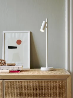 Lámpara de escritorio LED regulable Omari