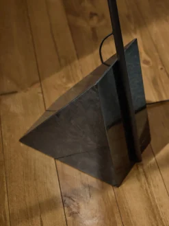 Lámpara de lectura grande con base de mármol Reyna