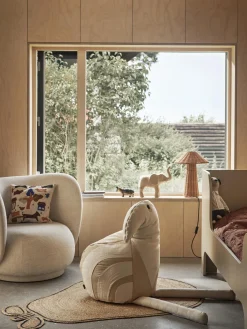 Lámpara de mesa artesanal de ratán Dou