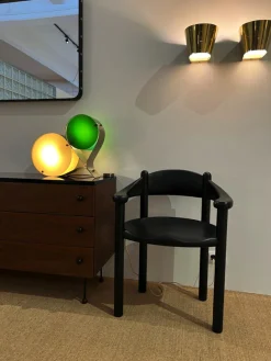 Lámpara de mesa con pantalla de plexiglás Coppia