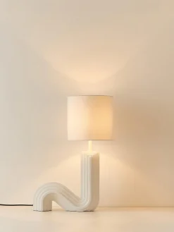 Lámpara de mesa de diseño Luomo