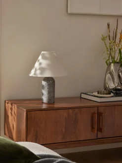 Lámpara de mesa de mármol Gia