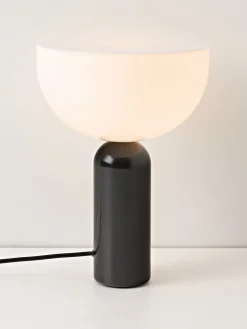 Lámpara de mesa de mármol Kizu, tamaños diferentes