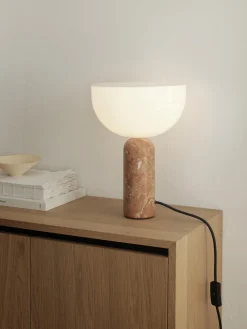 Lámpara de mesa de mármol Kizu, tamaños diferentes