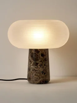 Lámpara de mesa de mármol Mariella