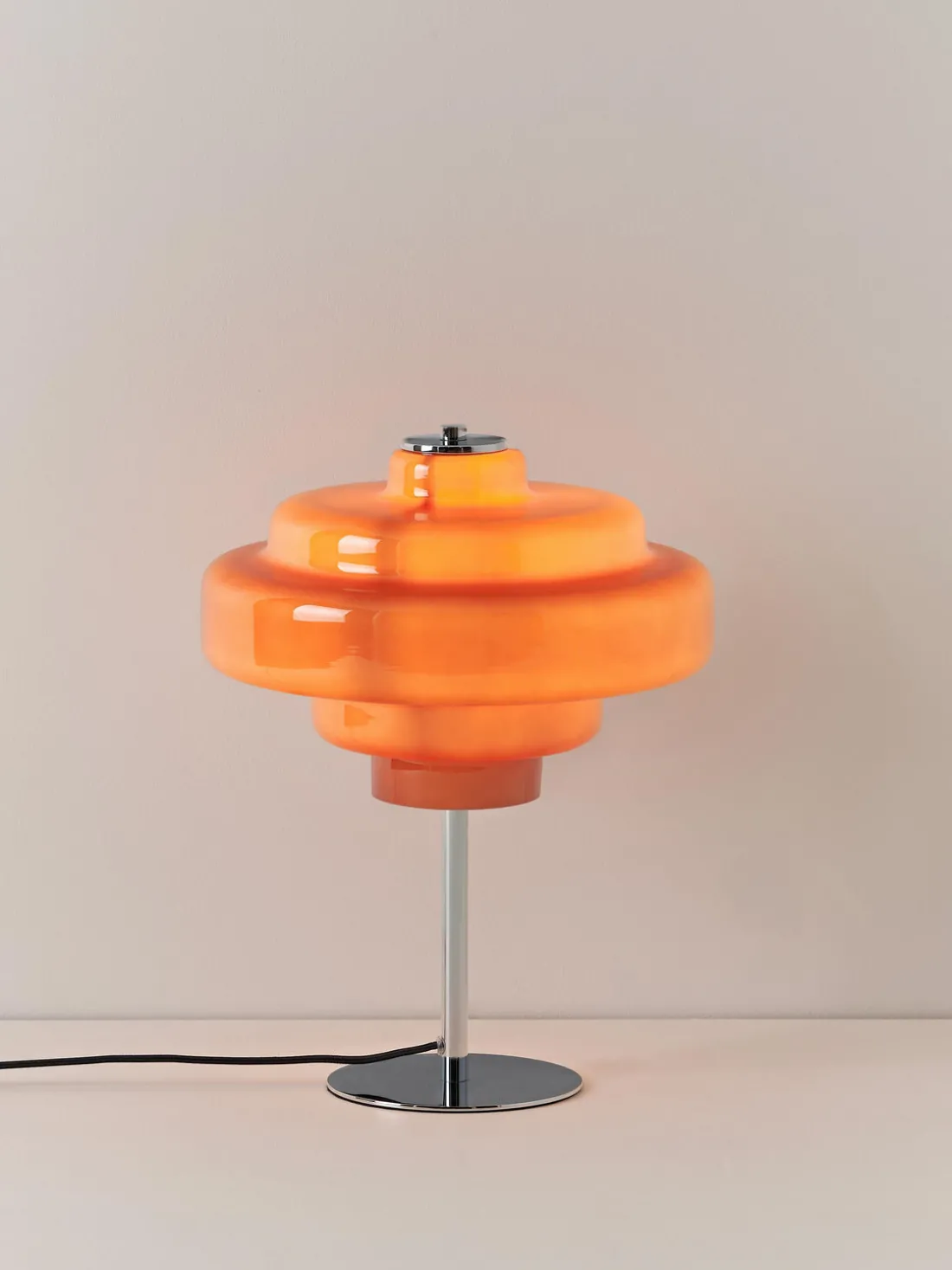 Lámpara de mesa de vidrio Millie