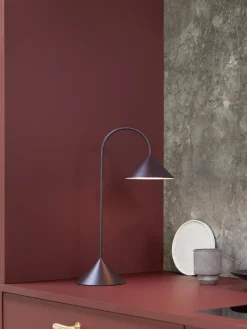 Lámpara de mesa LED para exterior regulable Grasp, pórtatil