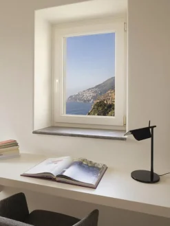 Lámpara de mesa LED regulable Tab