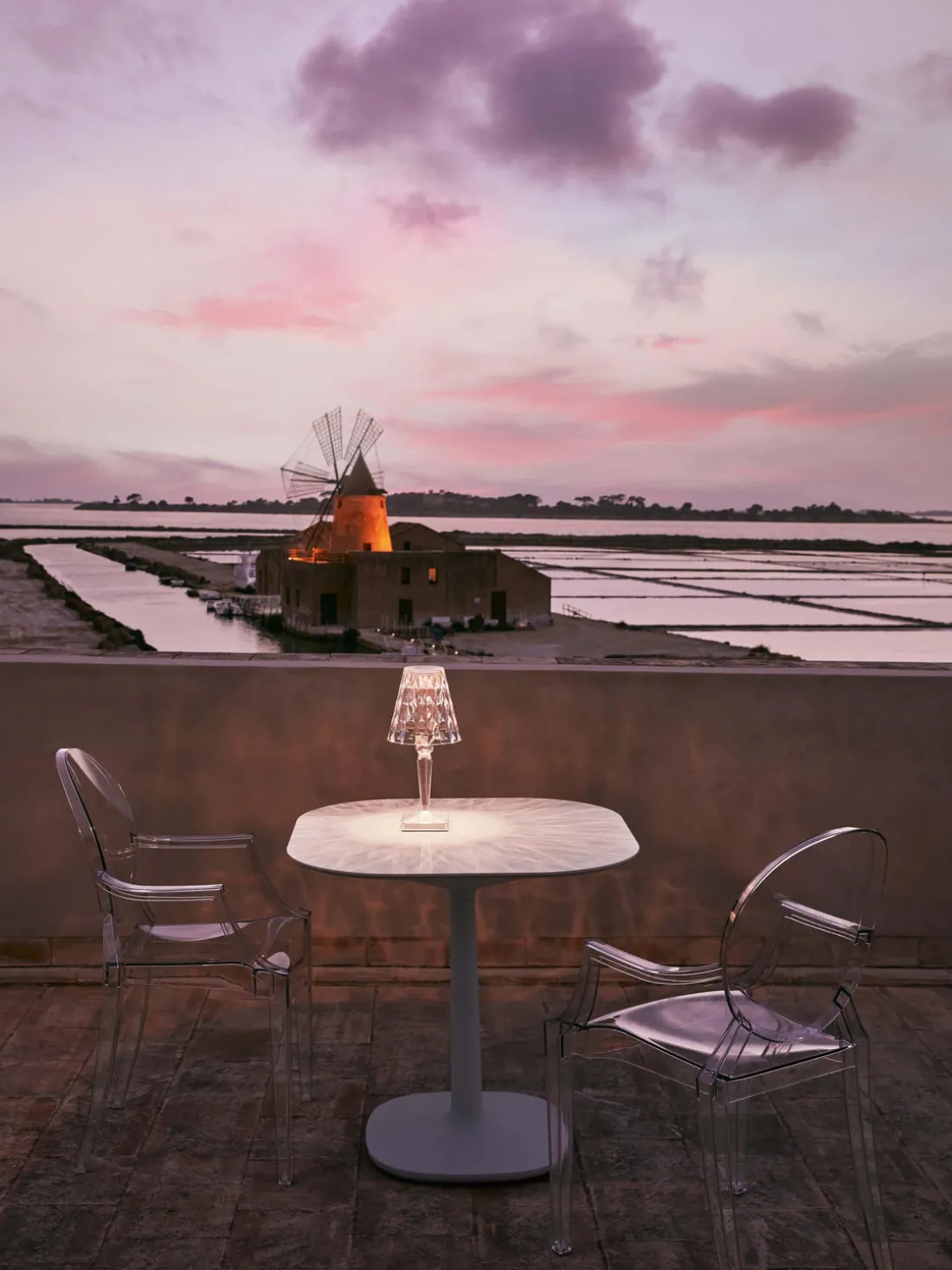 Lámpara de mesa LED regulable Big Battery, Al 37 cm