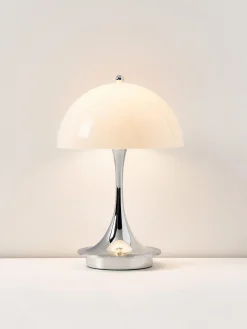 Lámpara de mesa LED regulable Panthella de diseño Verner Panton, 24 cm, portátil